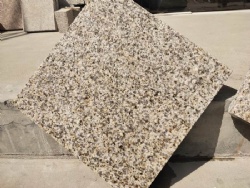 China Yellow Granite G682 Bush-hammered Ourdoor Pavers